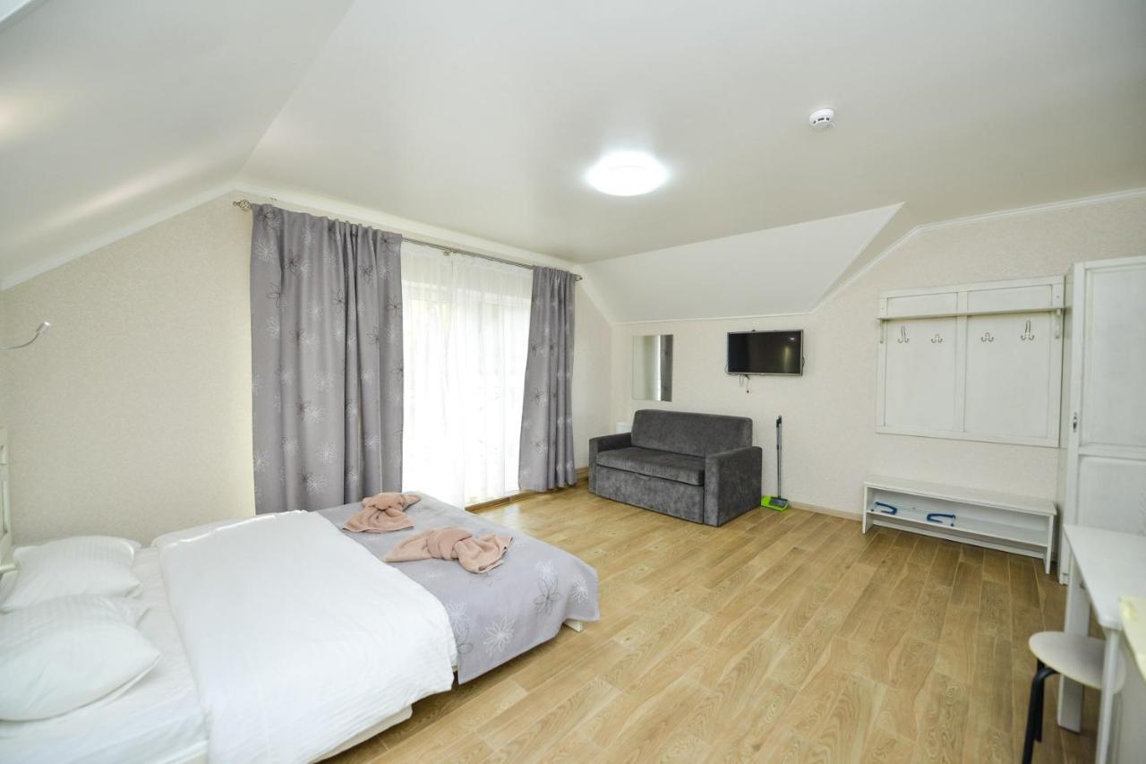Forest Hotel Polis'ke Экстерьер фото
